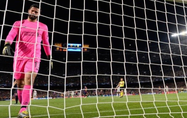 Alisson từ chối mệnh lệnh lên tấn công của Klopp - Bóng Đá