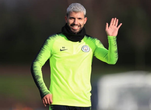 Vượt qua Liverpool, Gabriel Jesus hưng phấn luyện tuyệt kĩ độc - Bóng Đá