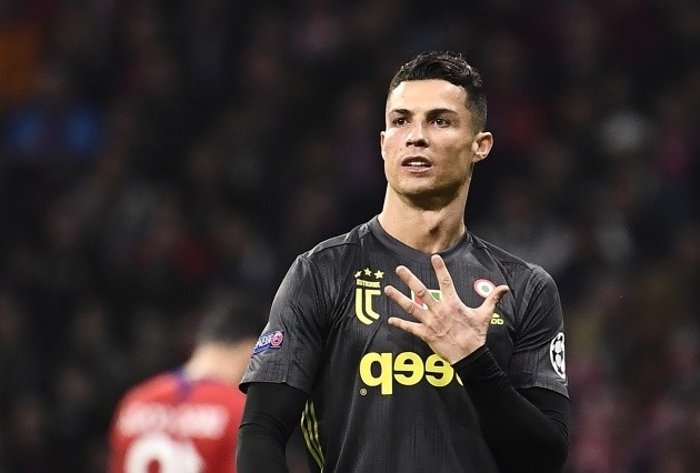 Man Utd fans slam Daniel James after woeful display against Wolves - Bóng Đá