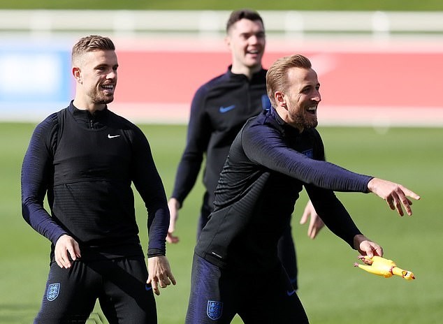 Mu đến sân tập - Bóng Đá