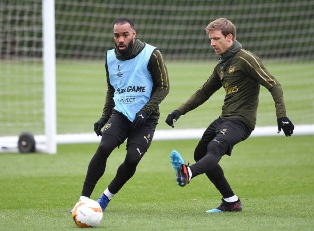 Chưa đá, Tam sư đã tạo ra sức hút cực lớn trên sân tập - Bóng Đá