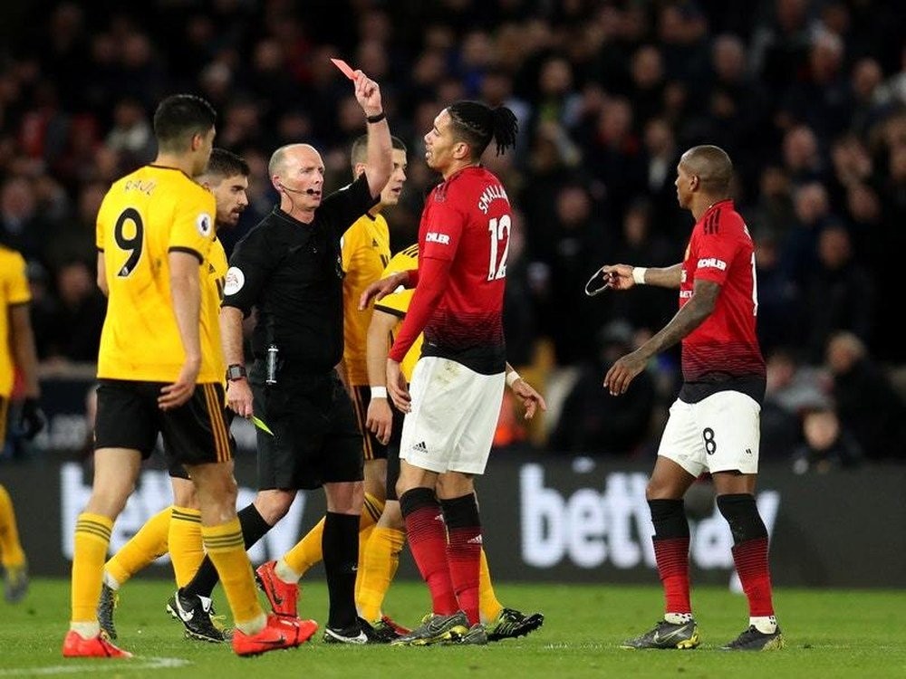 Man Utd còn chờ gì không bán đi 'thảm họa' - 32 lần mất bóng, 11 cú tạt không trúng đích - Bóng Đá