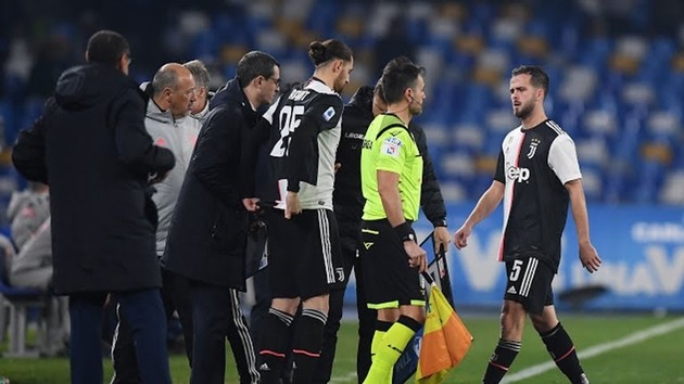 Ronaldo ghi bàn, Juventus vẫn thua sốc trước Napoli - Bóng Đá