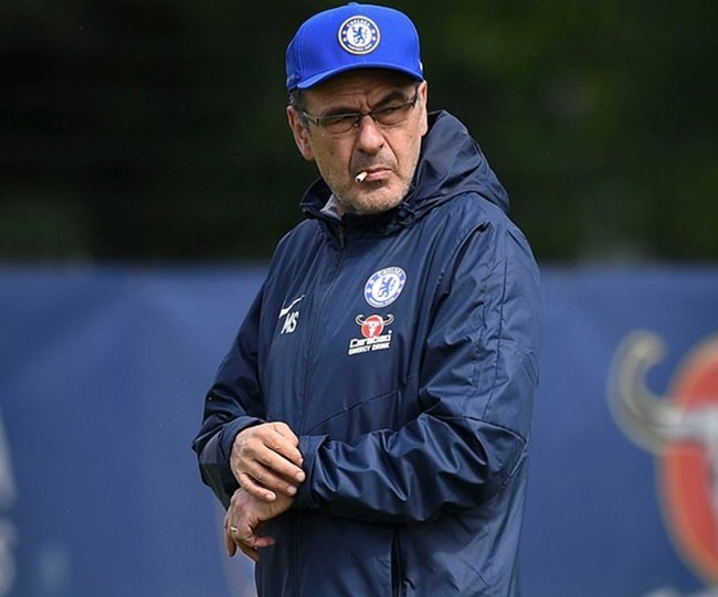 Căng như dây đàn! Không phải Pep, Sarri mới đang trên đường đến Turin - Bóng Đá