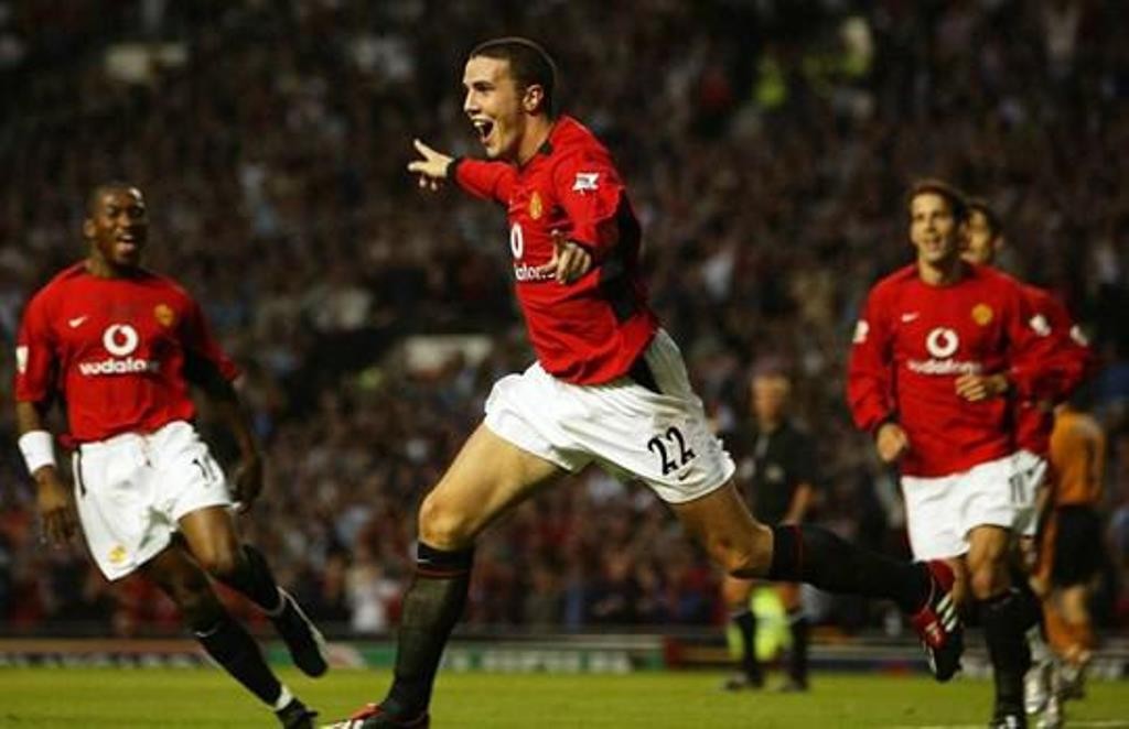 Top 10 cầu thủ đa năng nhất làng bóng đá thế giới thế kỉ 21 - Bóng Đá