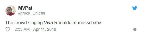 Messi đổ máu, fan Quỷ đỏ hát vang 'Viva Ronaldo