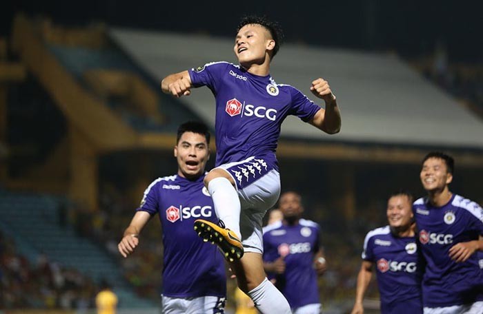 Đội hình tiêu biểu lượt đi V-League 2019: 