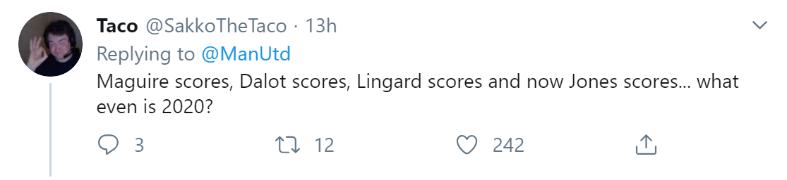 Phản ứng fan khi Phil Jones ghi bàn - Bóng Đá