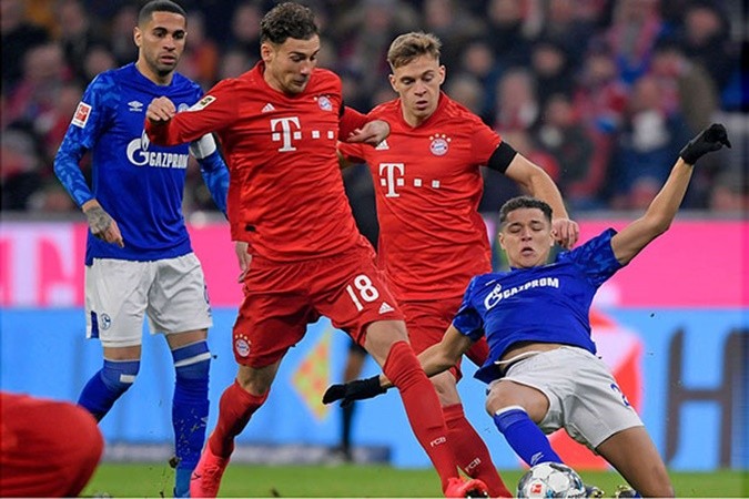 Đè bẹp Schalke, Bayern đón chào sự trở lại của 