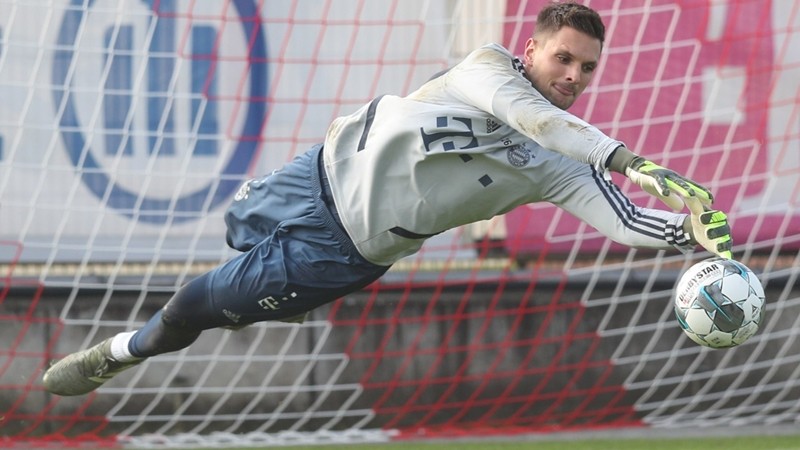 10 cầu thủ trên 35 tuổi có giá trị cao nhất thế giới: CR7 áp đảo tất cả  - Bóng Đá