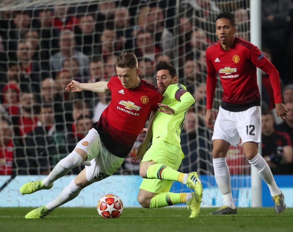 Vắng 6 trụ cột, Man Utd ra sân với đội hình nào trước Fulham? - Bóng Đá