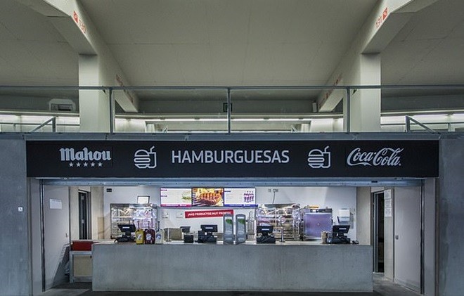 Bên trong SVĐ tổ chức chung kết C1 (Daily Mail) - Bóng Đá