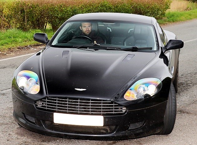 Marcus Rashford arrives at Manchester United training ground after injury blow - Ảnh - Bóng Đá