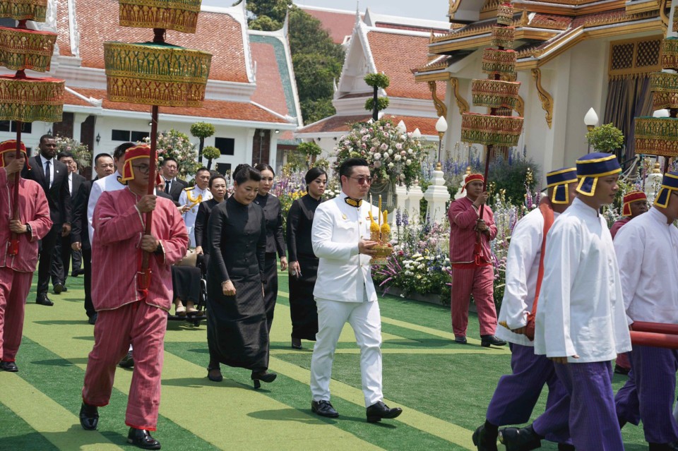 Lễ viếng 100 ngày chủ tịch Vichai - Bóng Đá