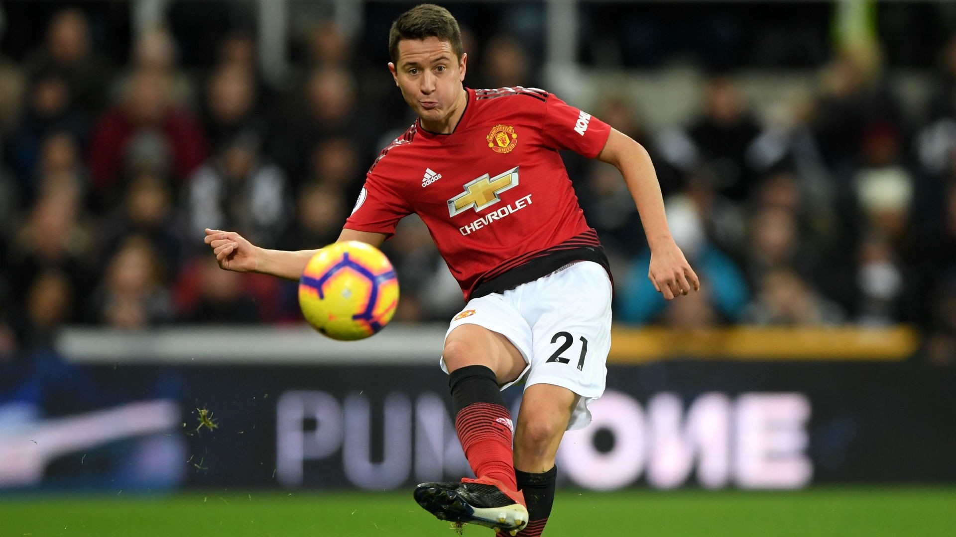 8 ứng viên sáng giá hòng thay thế Paul Pogba: Xuất hiện dị nhân 33 trận, đóng góp 33 bàn - Bóng Đá