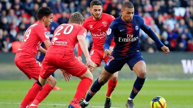 Why Jose Mourinho would LOVE to be the man to finally stop Liverpool in their tracks - Bóng Đá