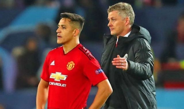 King’s Cup: Sự tương phản thú vị giữa Việt Nam và Thái Lan - Bóng Đá