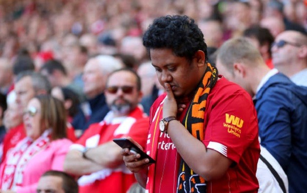 Alvaro Odriozola on his way to complete his loan transfer to Bayern Munich. - Bóng Đá