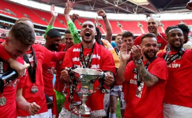 Ảnh: Thế hệ 92 huyền thoại Man Utd đi xem 