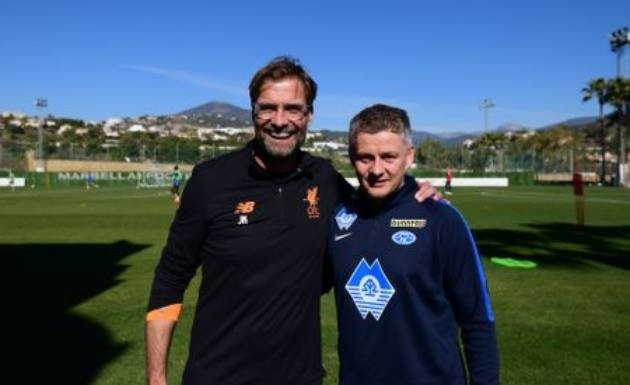 Solskjaer đã nói gì với Klopp ở lần đầu 