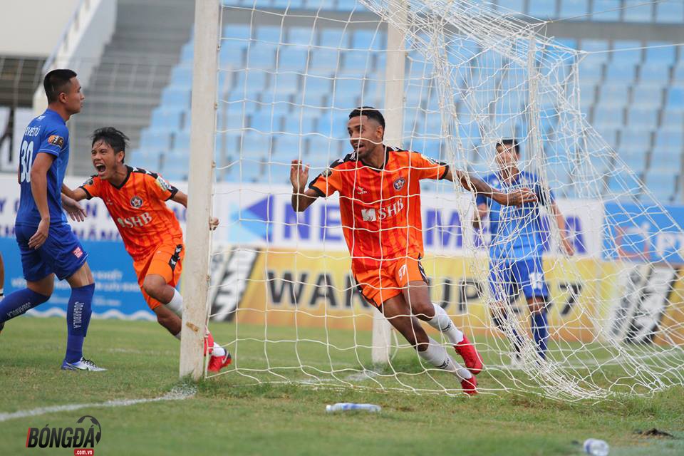 Trực tiếp SHB Đà Nẵng 1-1 Quảng Nam: Đôi công hấp dẫn - Bóng Đá