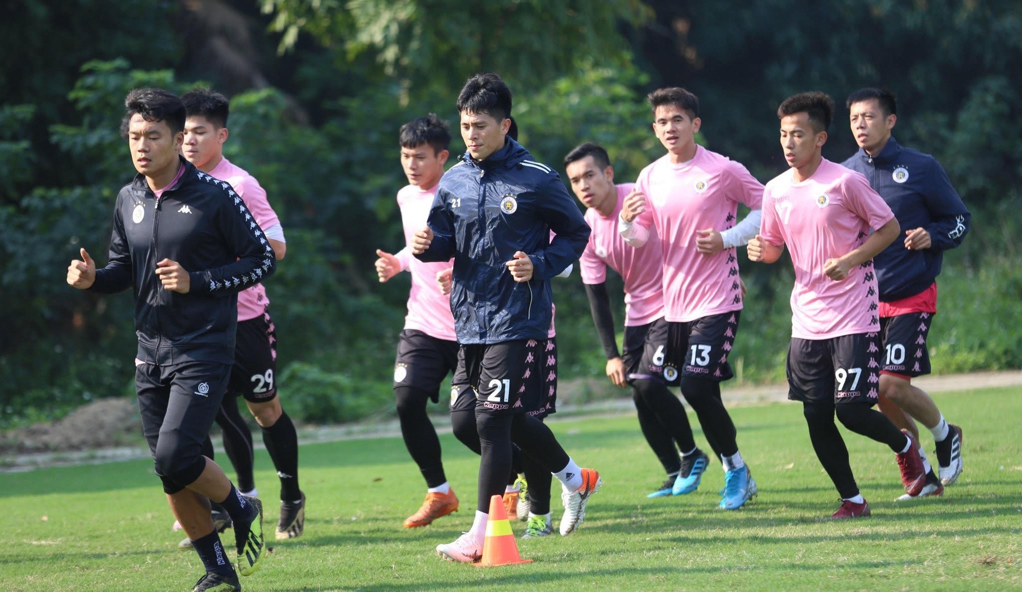 Đình Trọng bỏ ngỏ khả năng ra sân thi đấu trận Siêu Cúp Quốc gia - Bóng Đá