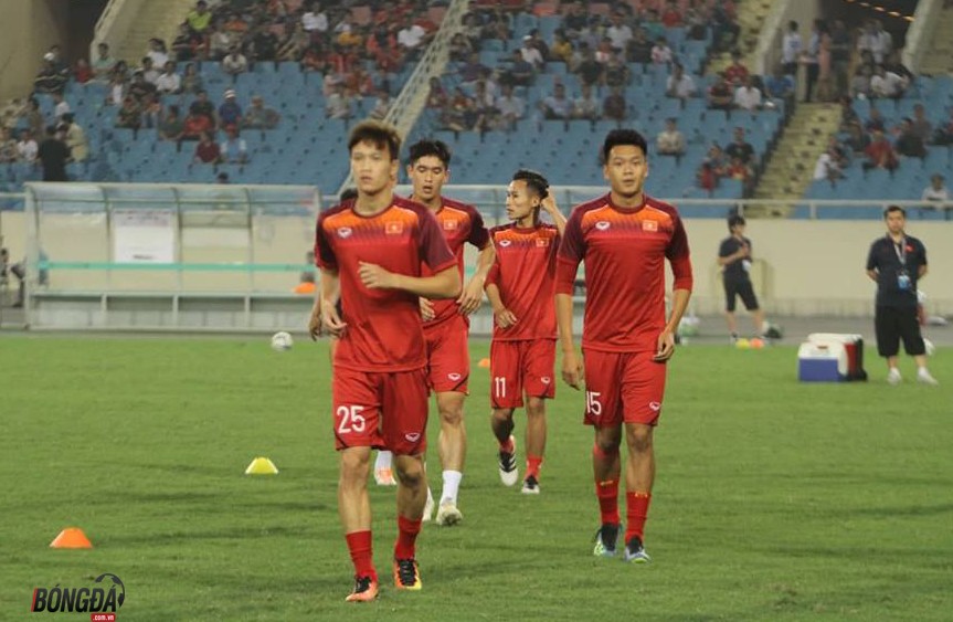 TRỰC TIẾP U23 Việt Nam 0-0 U23 Brunei (H1): Đức Chinh - Thanh Bình đá chính, Quang Hải dự bị - Bóng Đá