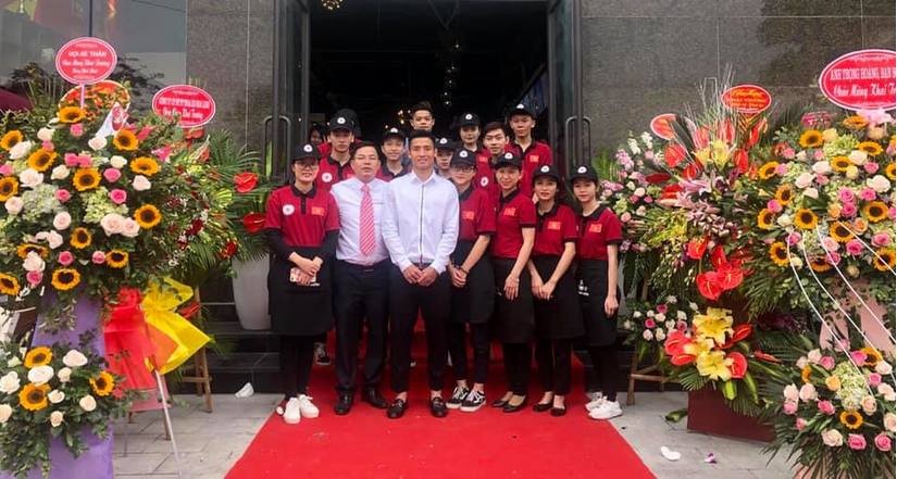 Chi tiền tỉ Bùi Tiến Dũng làm ông chủ quán Cà phê - Bóng Đá