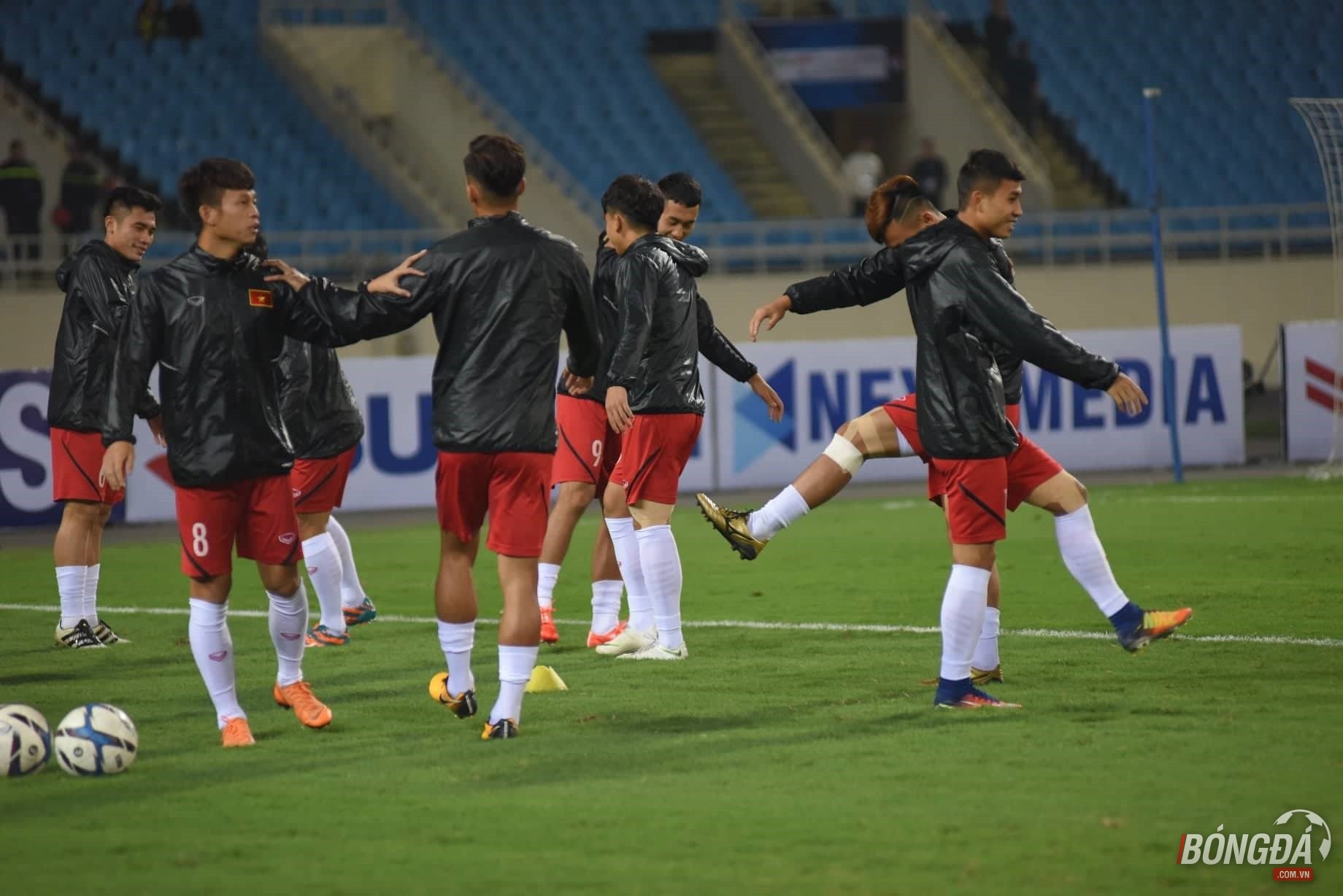 TRỰC TIẾP U23 Việt Nam 0-0 U23 Indonesia: Đình Trọng dự bị, Quang Hải đá chính - Bóng Đá