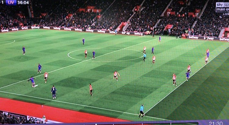 'Có phải Salah đã việt vị, chỉ là ngón chân trái của cậu ấy?' - Bóng Đá