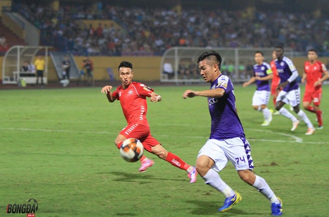 Quang Hải lập siêu phẩm, Hà Nội nhấn chìm Hải Phòng 3-1 - Bóng Đá
