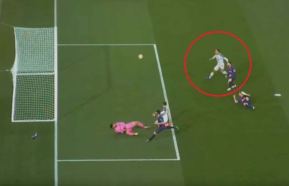 Đây! Những hình ảnh cay đắng dành cho Van Dijk và Liverpool - Bóng Đá