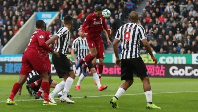 'Anh ta là cầu thủ bạn không muốn lạc mất ở vòng 5m50' - Bóng Đá