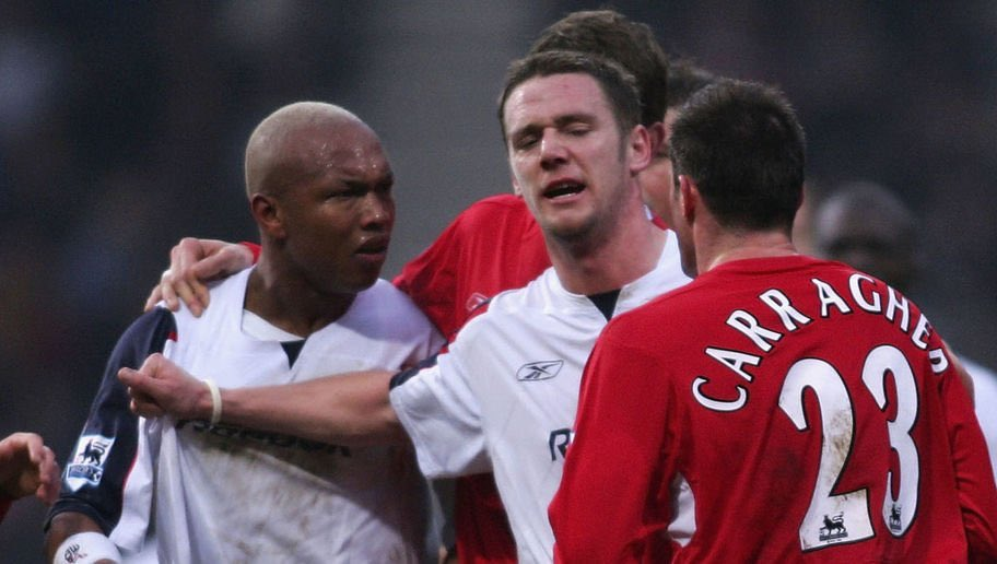 'Anh ta thuận chân phải với hai cái chân trái' - Bóng Đá