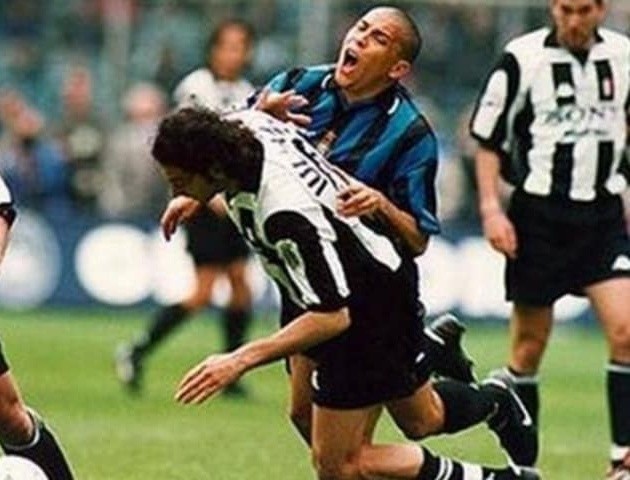 Derby D'Italia: Ân oán chất chồng hơn nửa thế kỷ - Bóng Đá