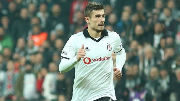 LIVERPOOL HOLD PRELIMINARY TALKS WITH TOKOZ - Bóng Đá