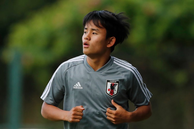 How Real Madrid snatched Takefusa Kubo from under the noses of Barcelona - Bóng Đá