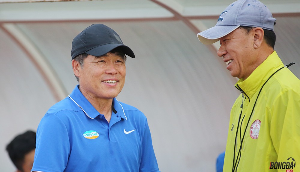 HLV Viettel chưa biết xếp vị trí nào cho đội trưởng ĐT Việt Nam khi trở lại - Bóng Đá