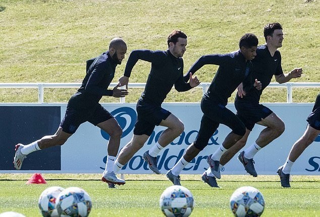 Đội tuyển Anh tập - Bóng Đá