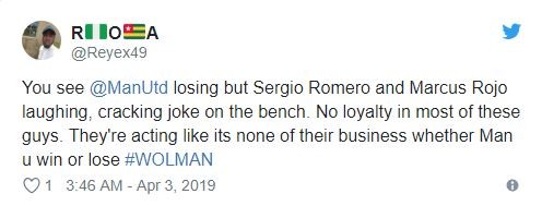 Thua Wolves, fan Quỷ đỏ đòi bán 2 cái tên cười tươi trên ghế dự bị - Bóng Đá