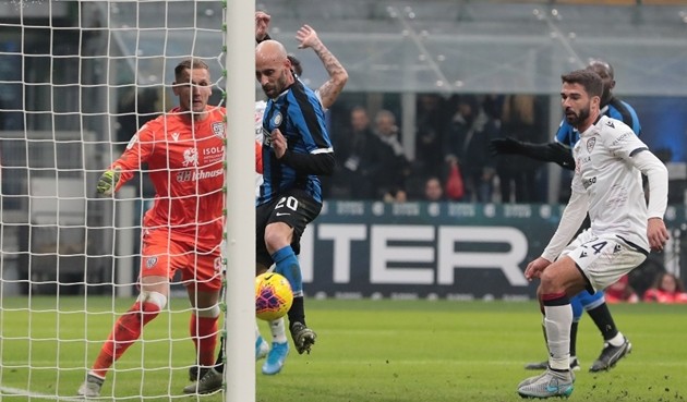 Ronaldo ghi bàn, Juventus nhẹ nhàng đánh bại AS Roma - Bóng Đá