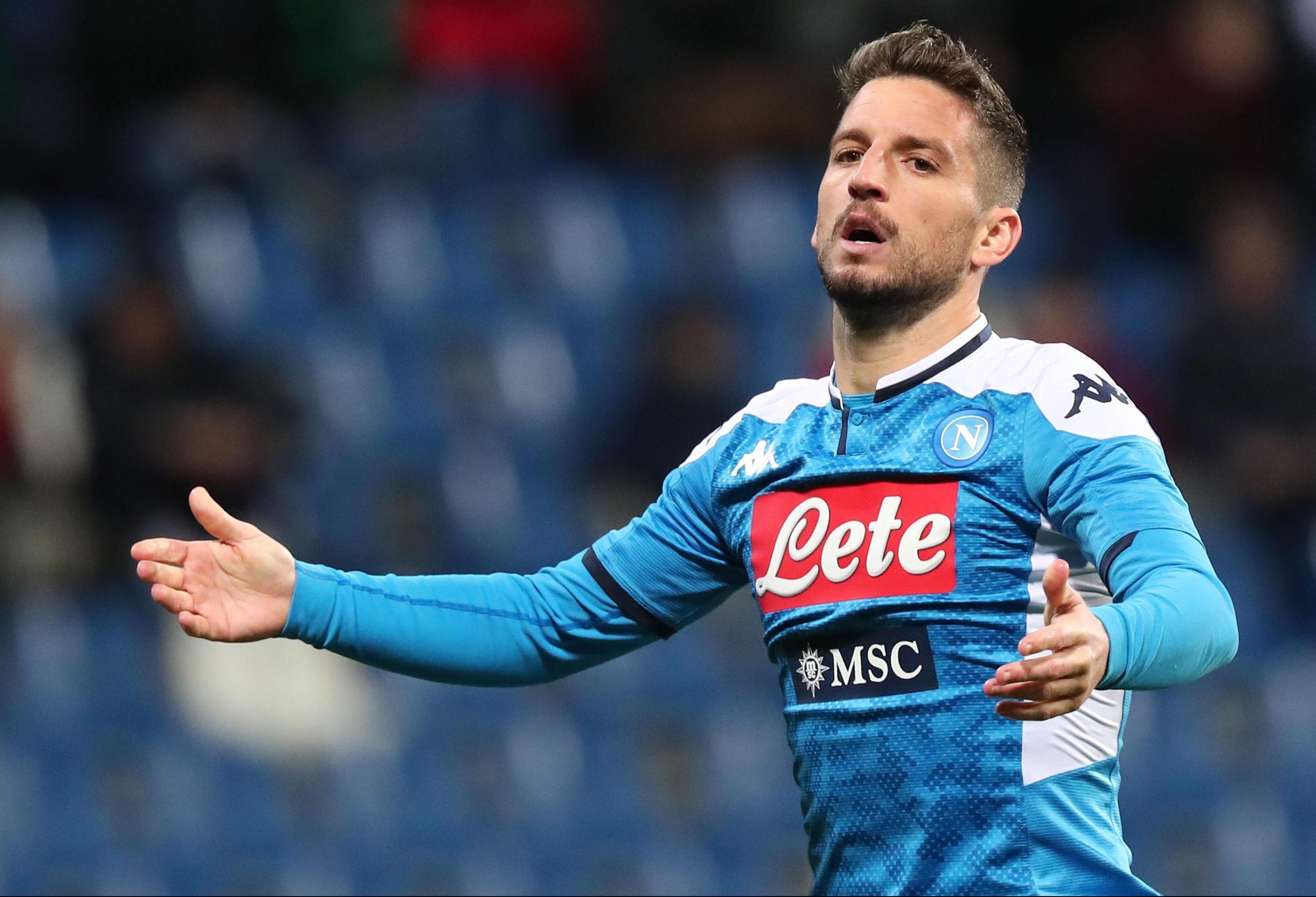 Trước Ighalo, Man Utd đưa 6 cái tên vào tầm ngắm: Người cũ Liverpool, mục tiêu Chelsea - Bóng Đá