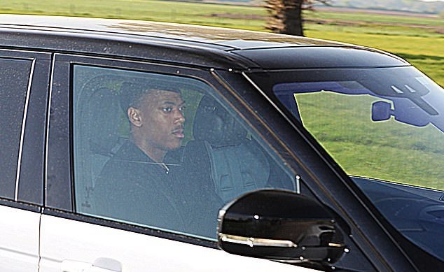 Mu đến sân tập - Bóng Đá