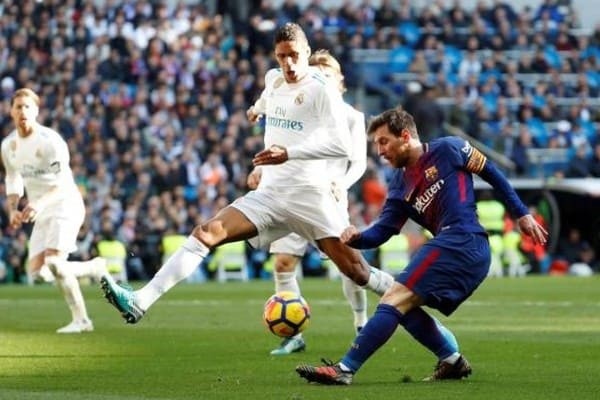Varane tiết lộ cách ngăn chặn Messi - Bóng Đá