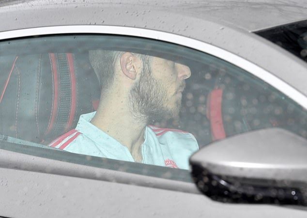 MU đến sân tập - Bóng Đá