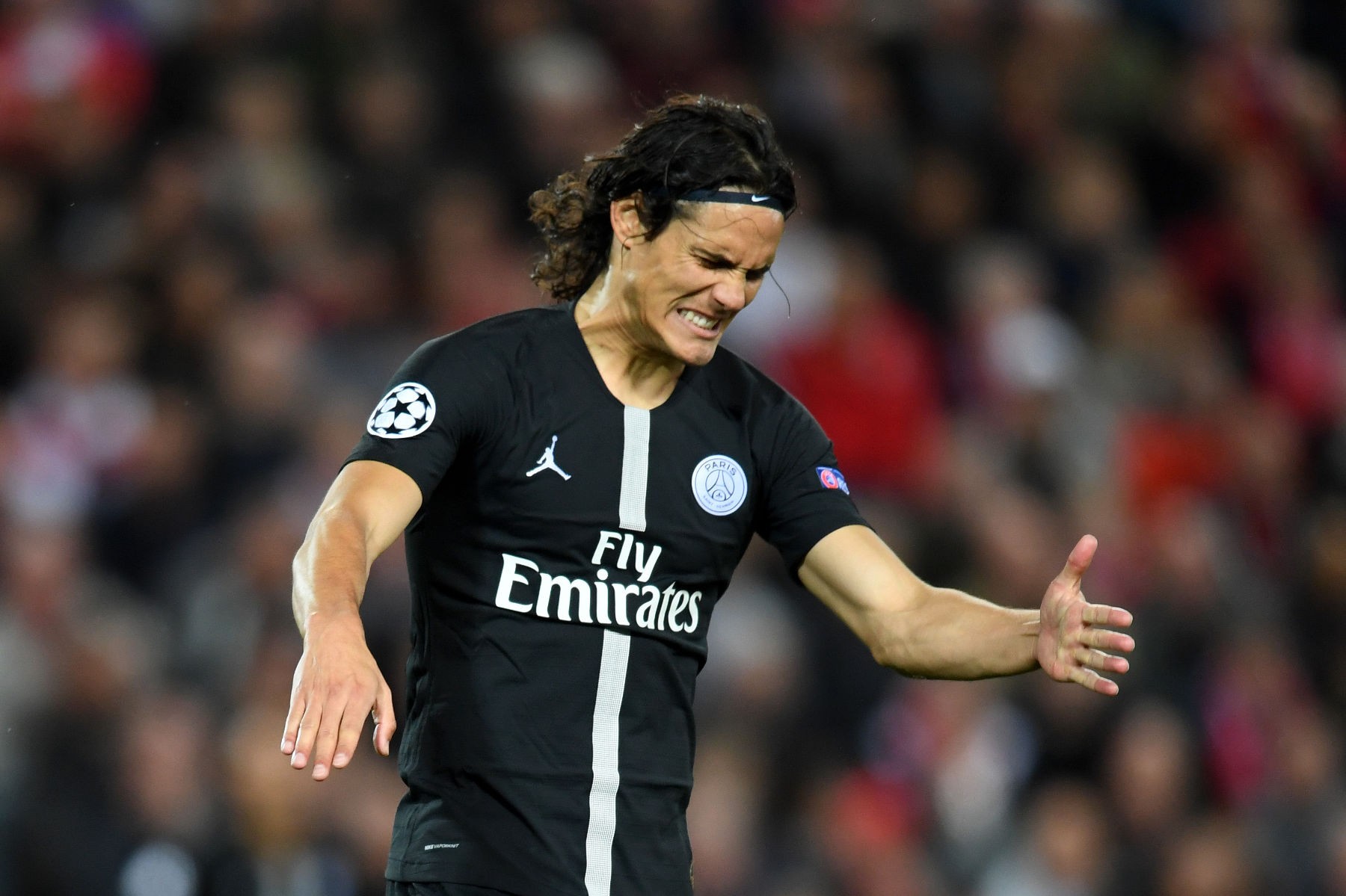 Chelsea chiefs hold meeting to sign Edinson Cavani alternative before transfer deadline - Bóng Đá