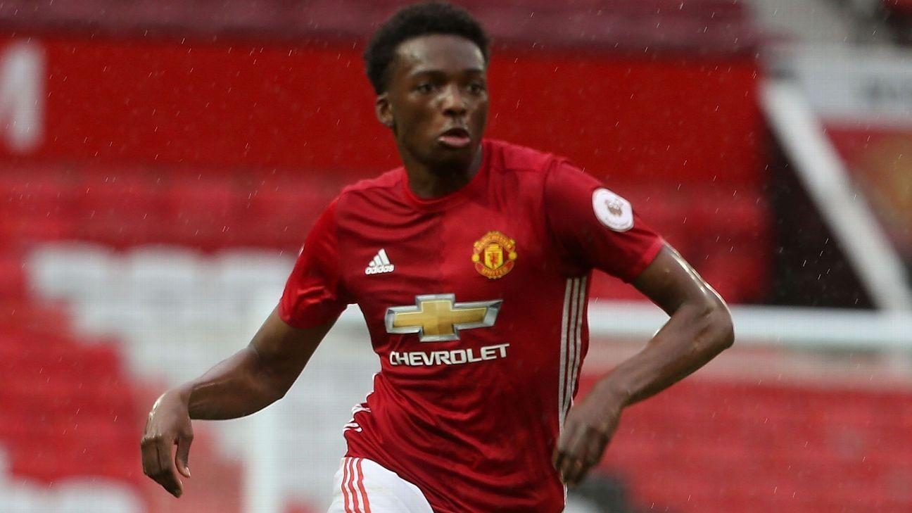 Đại cải tổ, Man Utd thanh trừng 14 cái tên gồm có ai? - Bóng Đá