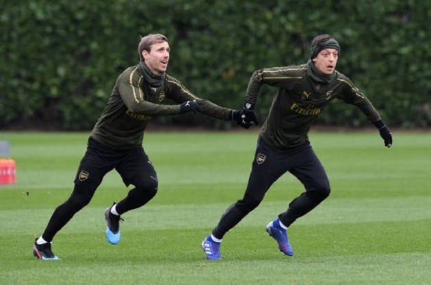 Chưa đá, Tam sư đã tạo ra sức hút cực lớn trên sân tập - Bóng Đá