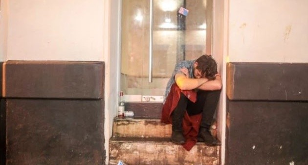 Chùm ảnh: Cảm xúc trái ngược của fan Liverpool và Tottenham sau trận đấu - Bóng Đá