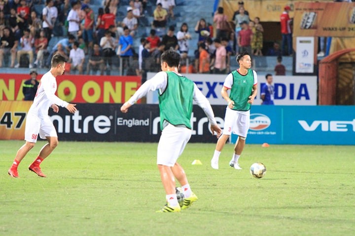 TRỰC TIẾP Viettel 0-0 HAGL: Tuấn Anh, Văn Toàn đấu Hoàng Đức, Tiến Dũng - Bóng Đá
